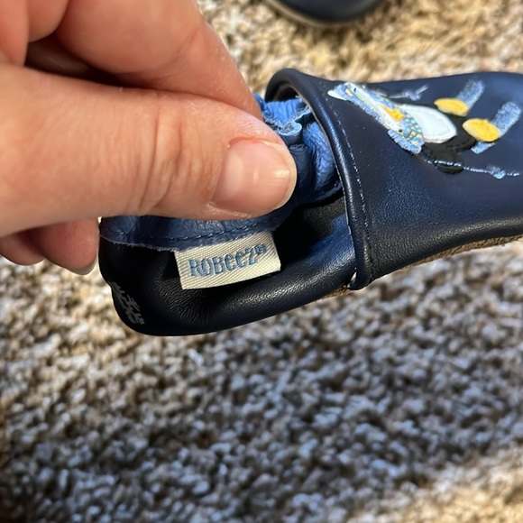 0-6 Month Robeez Slipper/Shoes - Picture 2 of 4